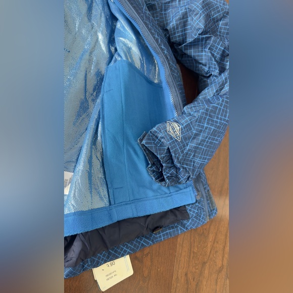 Brand new Columbia Jacket - Picture 3 of 7